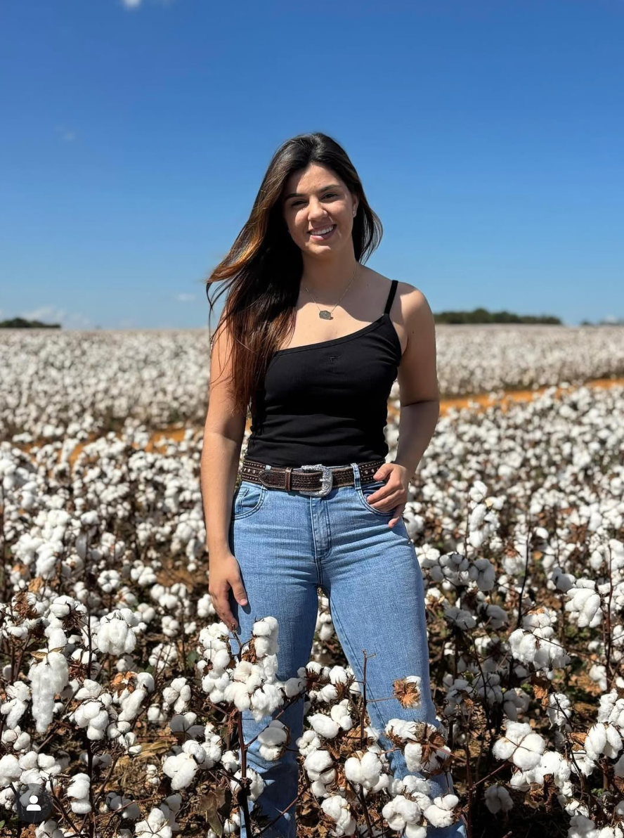 <em><strong>Emily R.</strong></em>